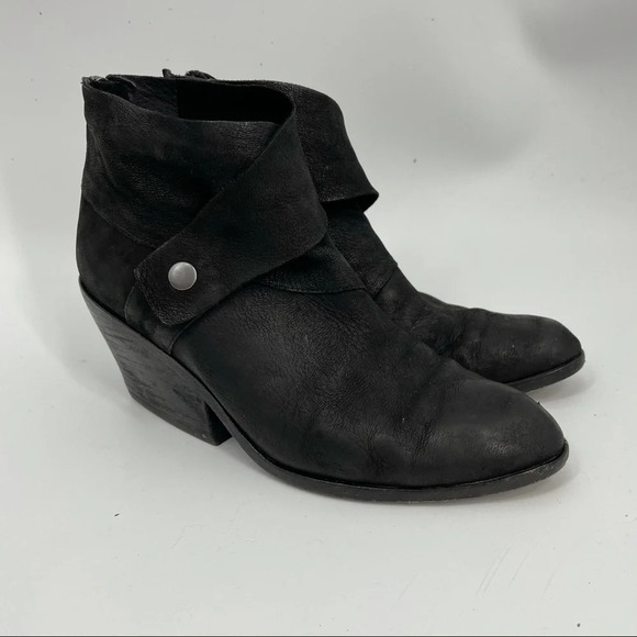 Eileen Fisher heel booties Black 7 leather chunky heel - Picture 1 of 7